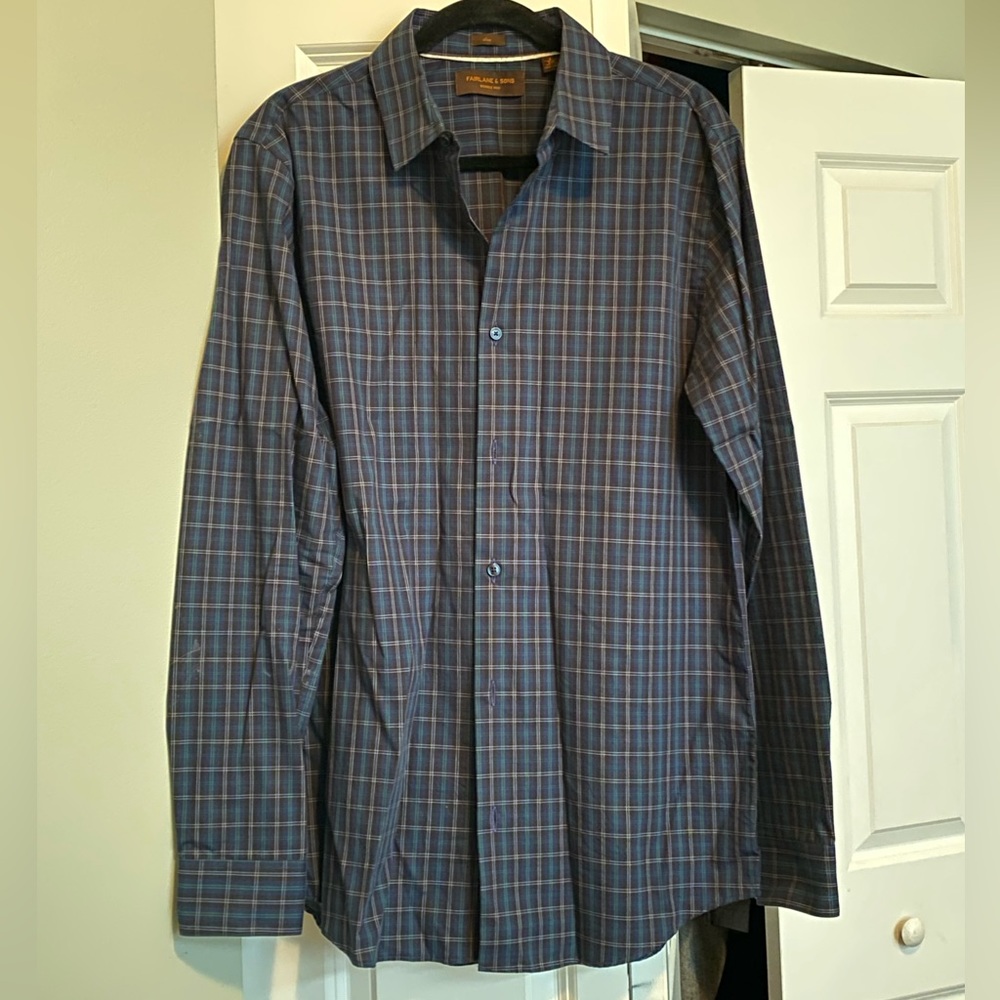 Fairlane and Sons wrinkle free button down